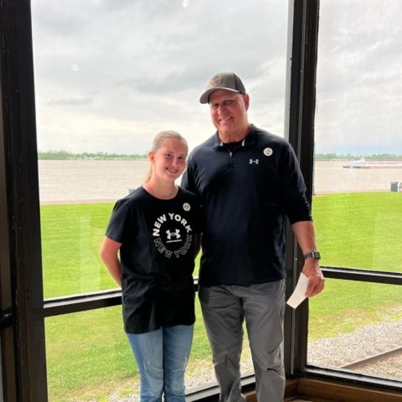 Meet your Posher, Harold - Picture 1 of 1